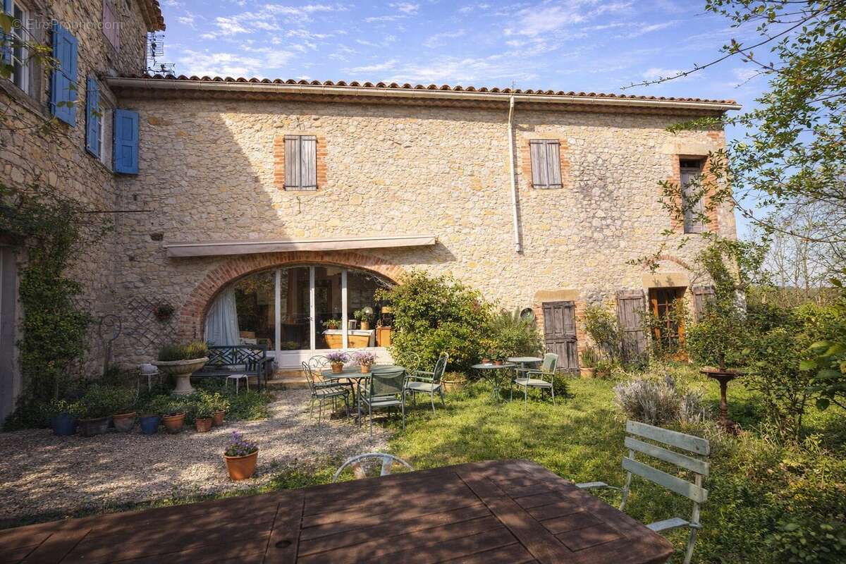 Maison à CASSAGNOLES