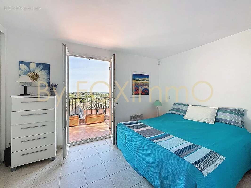 Appartement à VILLENEUVE-LOUBET
