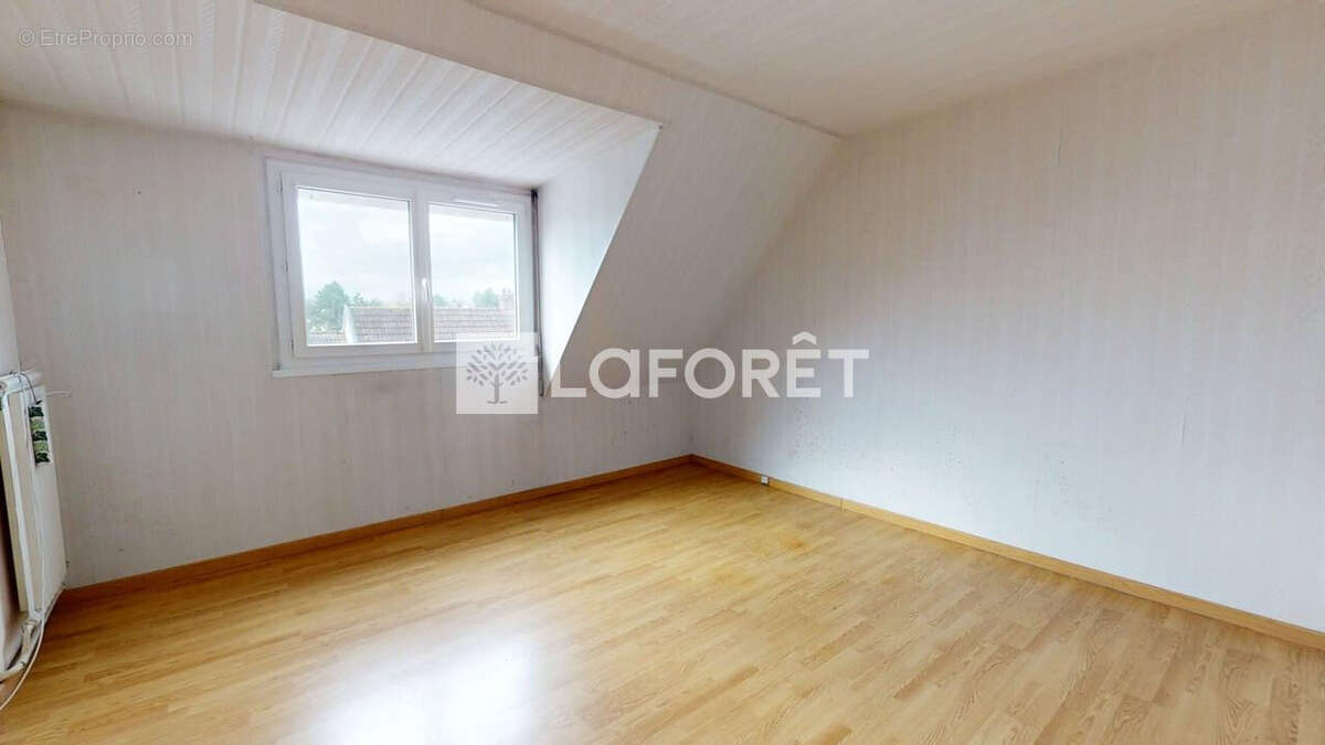 Maison à MONTIVILLIERS