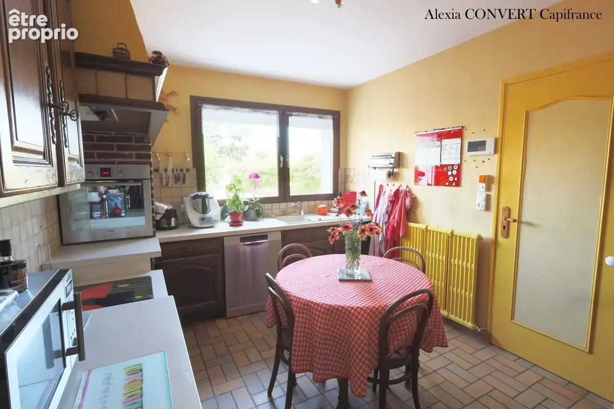 Maison à vendre 5 pièces terrain 765m² proche centre MONTREVEL EN BRESSE - photo 9
