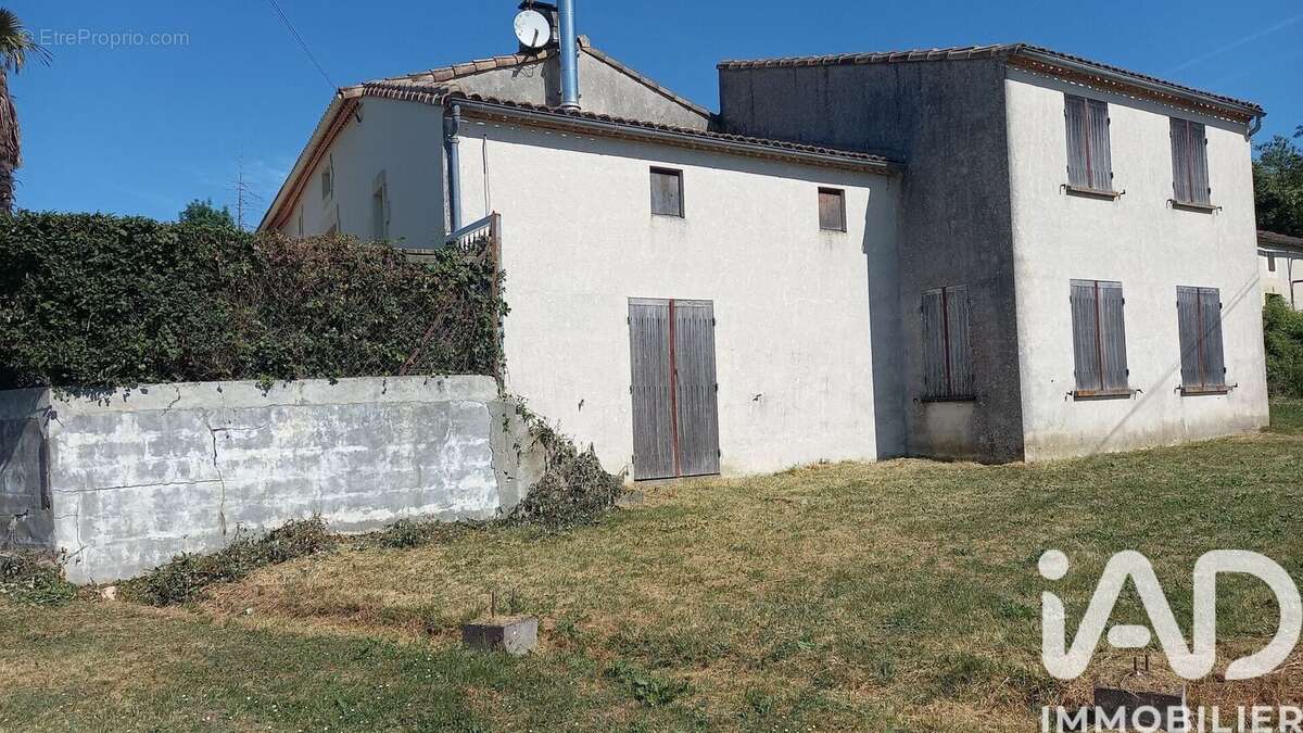 Photo 6 - Maison à SAINT-GEORGES-DES-AGOUTS
