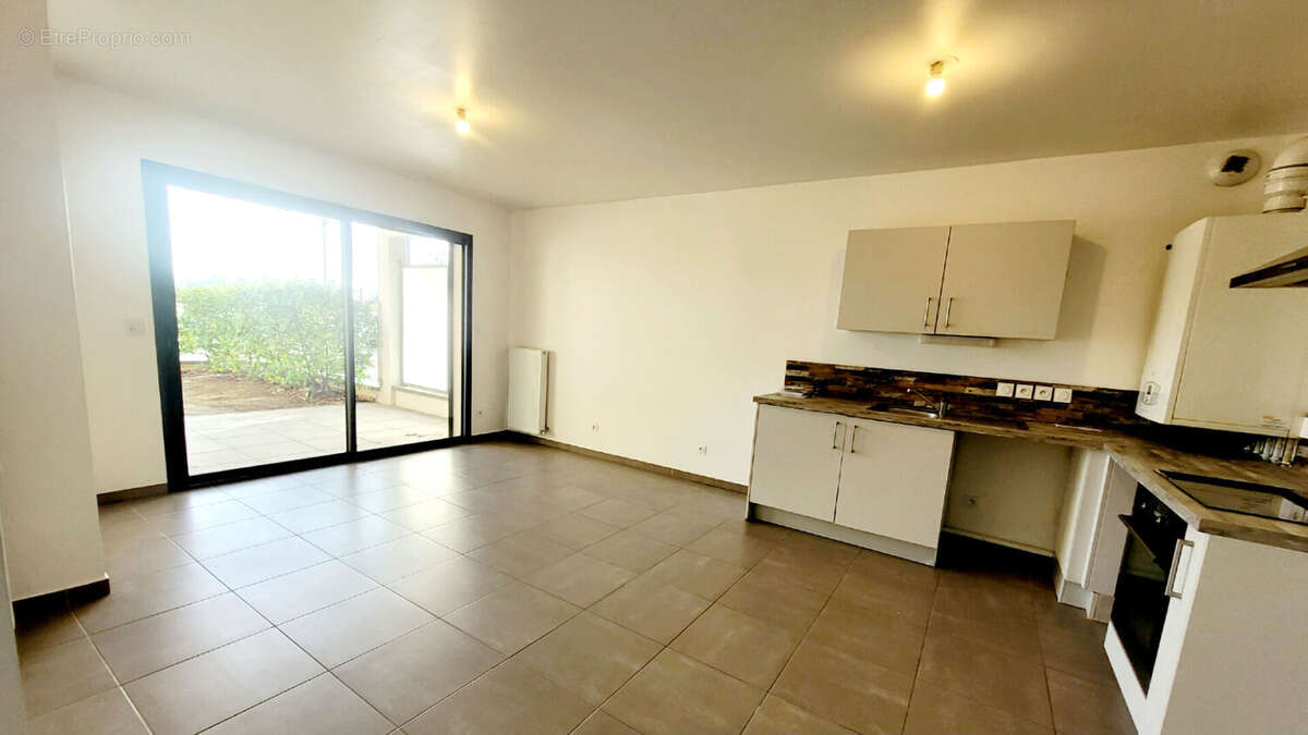 Appartement à ROMANS-SUR-ISERE
