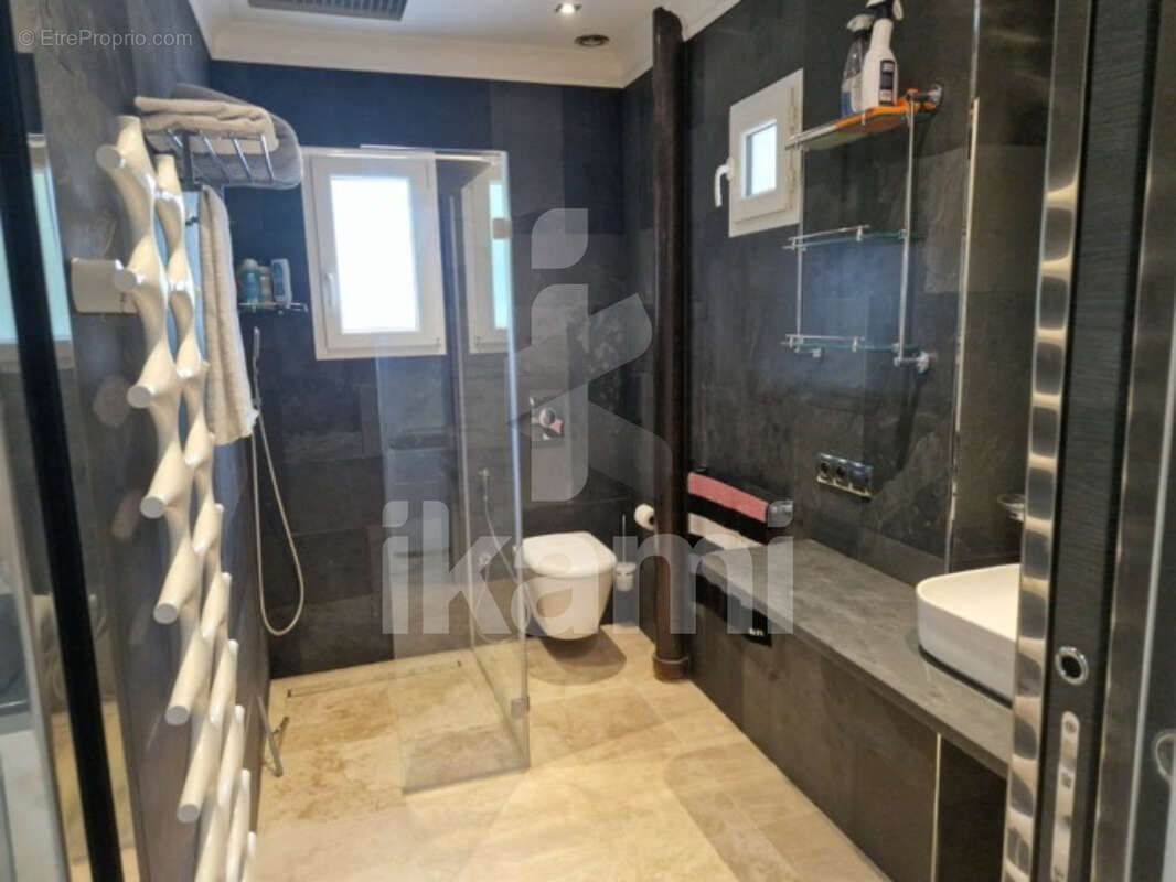 Appartement à SAINT-FONS