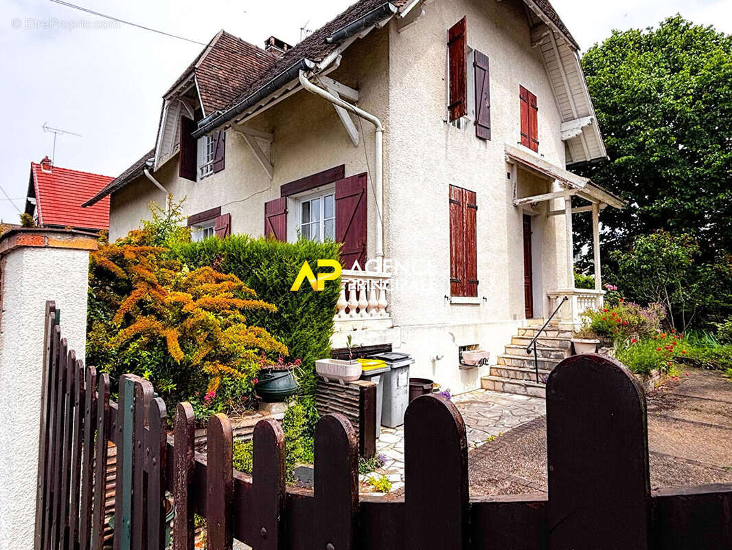 Sartrouville - La Plaine - Maison 6 pièces 151.37 m2 avec garage - photo 13