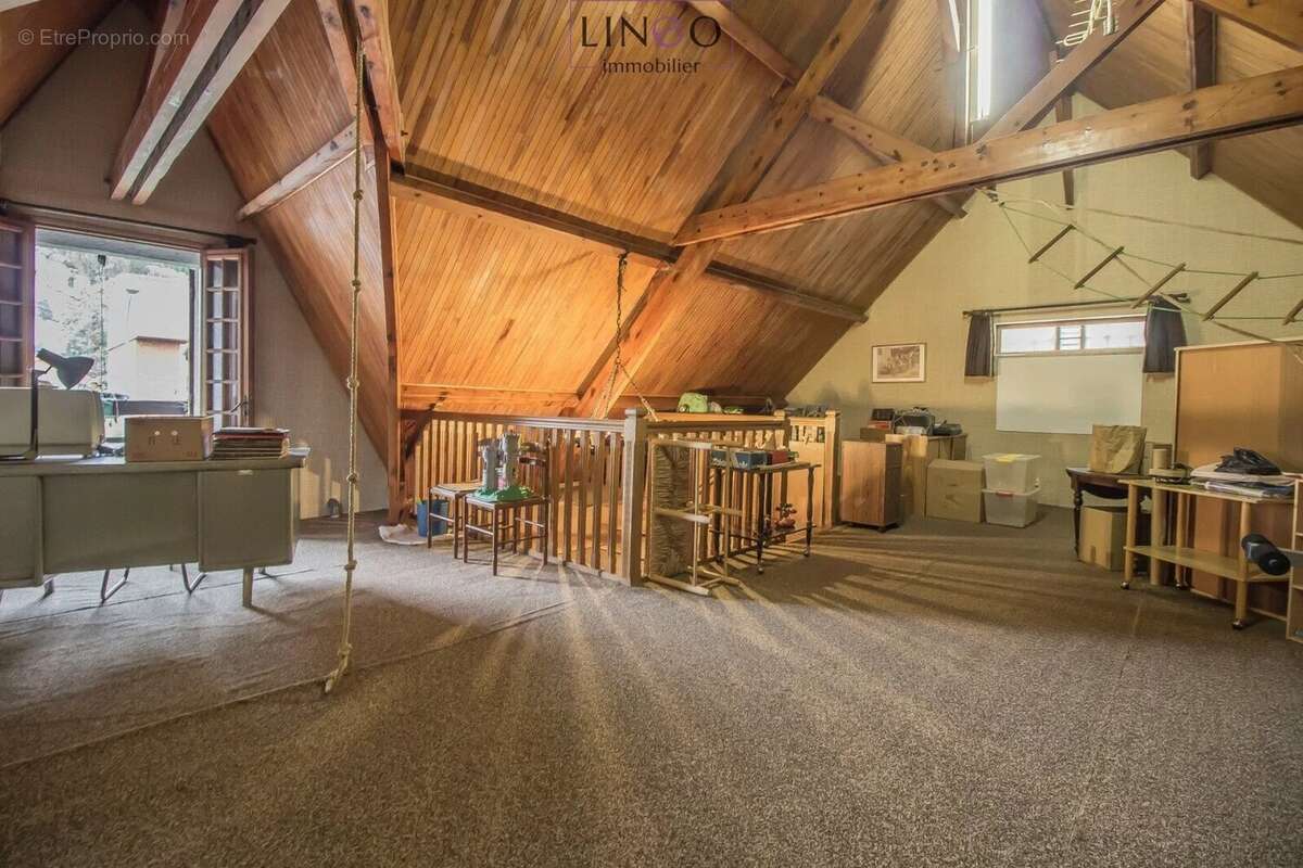 Maison à CHOISY-LE-ROI