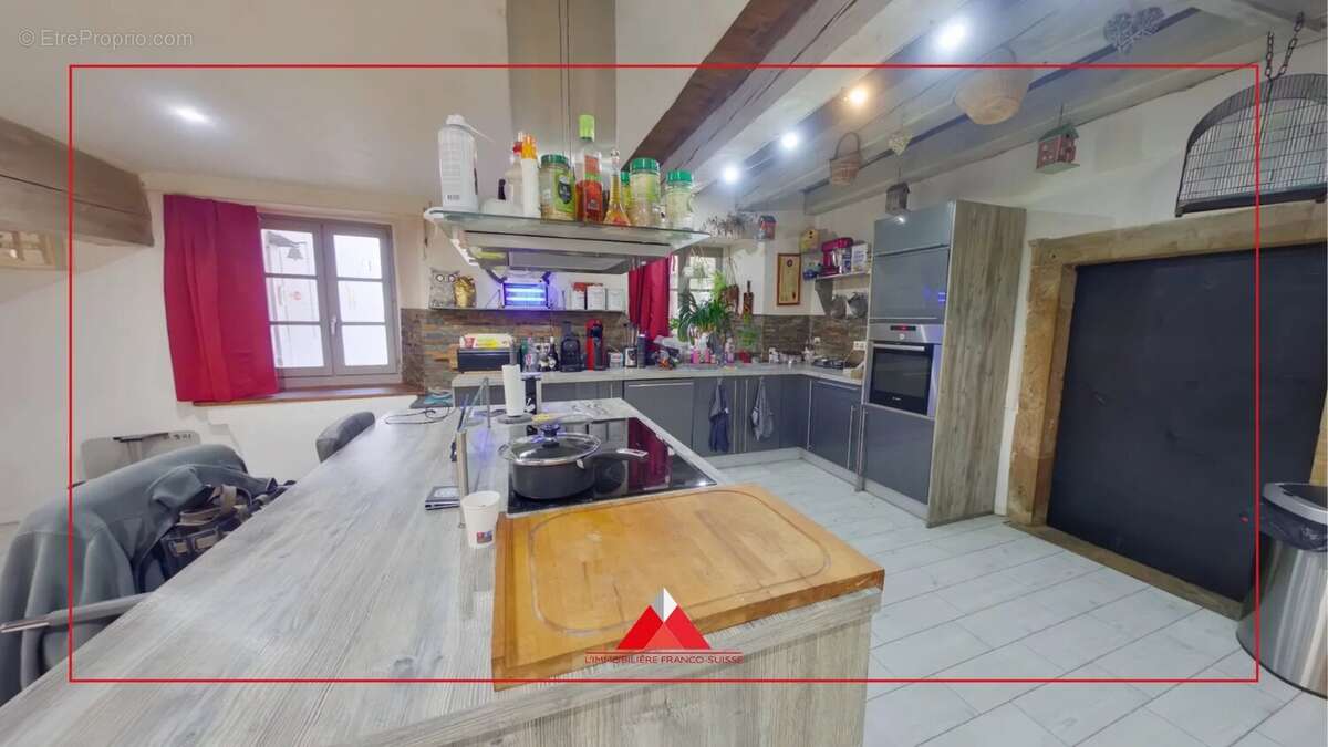 Duplex de 282m² avec son jardin privatif de 720m² - photo 2