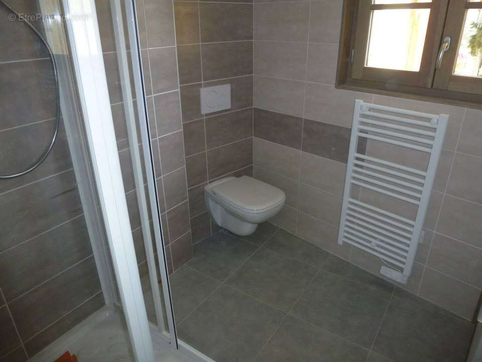 Appartement à SOLLIERES-SARDIERES