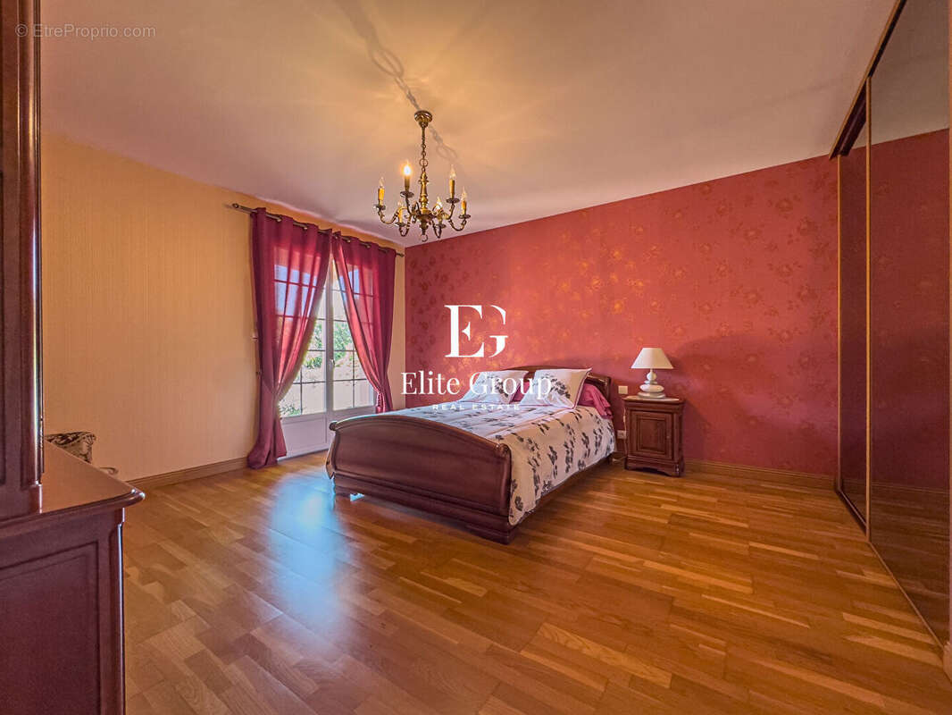 Maison à LA ROCHELLE