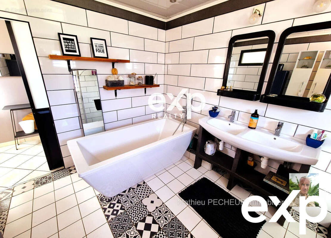 Maison à LA POSSESSION