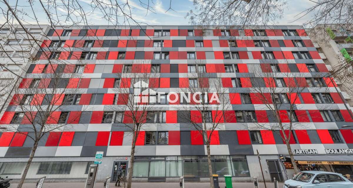 Appartement à PARIS-19E