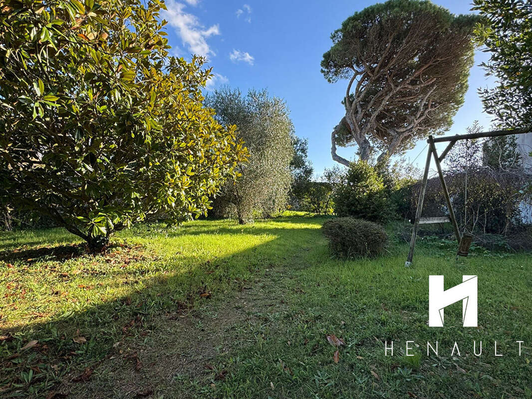 Maison à LE BOIS-PLAGE-EN-RE