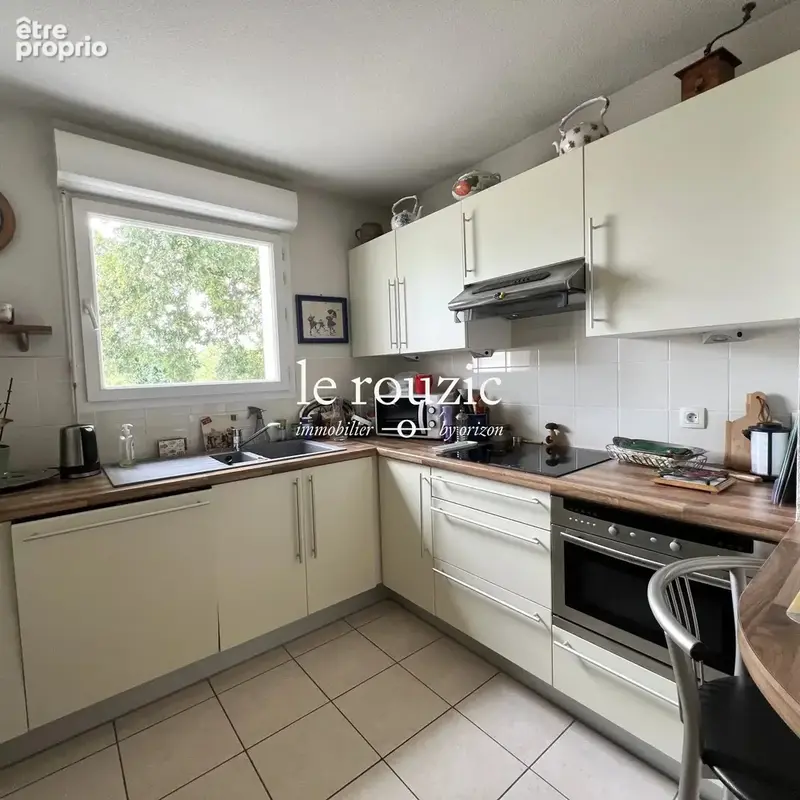 Appartement 72 m² à Vannes  - photo 4