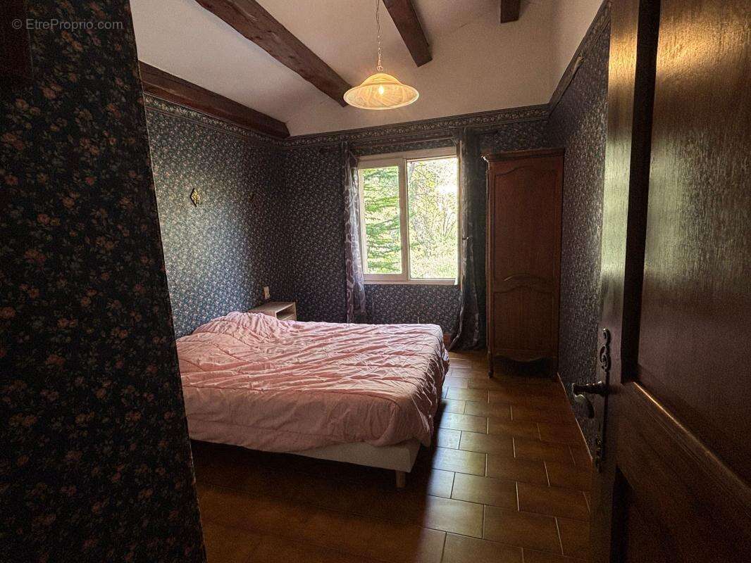 Maison à ESPARRON-DE-VERDON