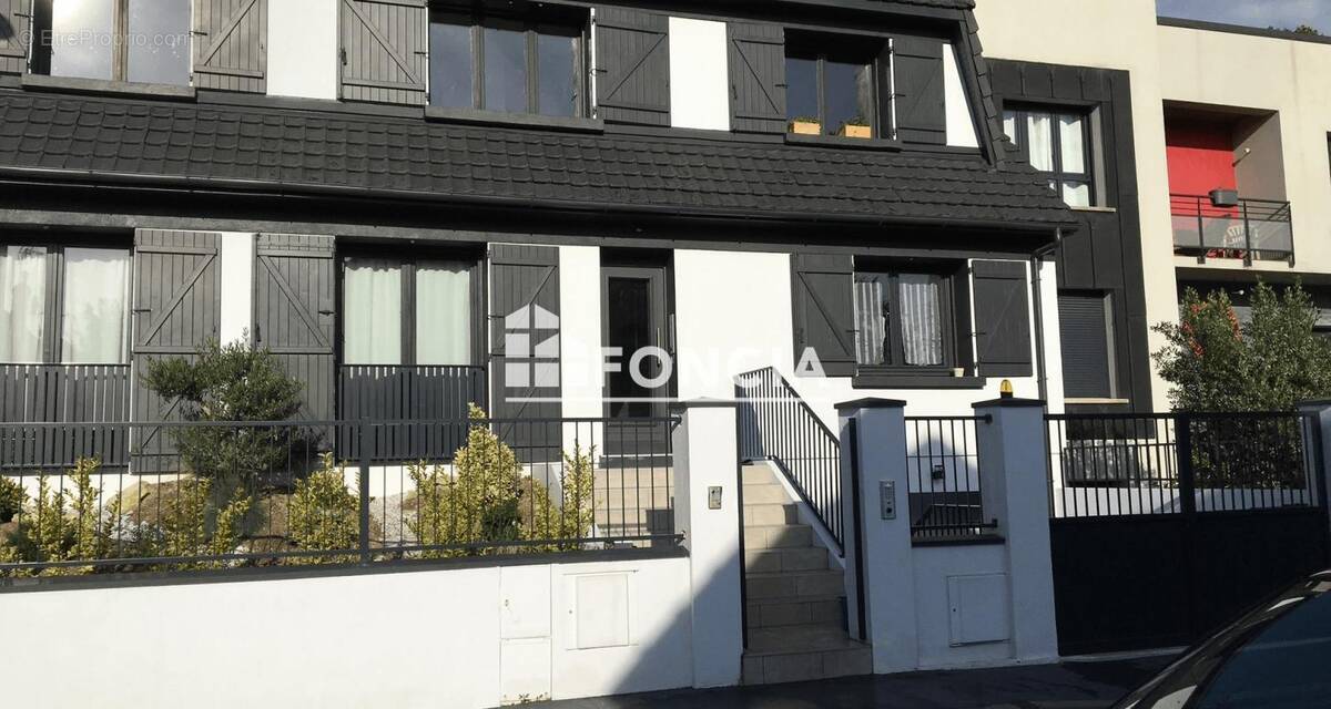 Appartement à AULNAY-SOUS-BOIS