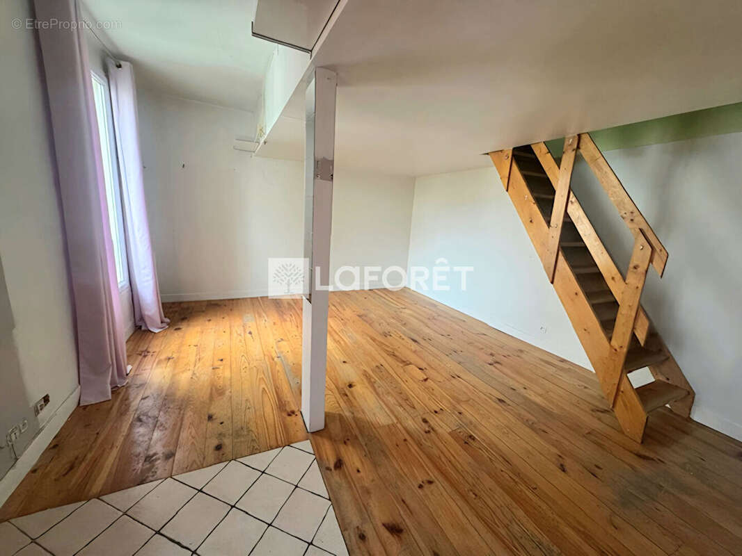 Appartement à SAINT-DENIS