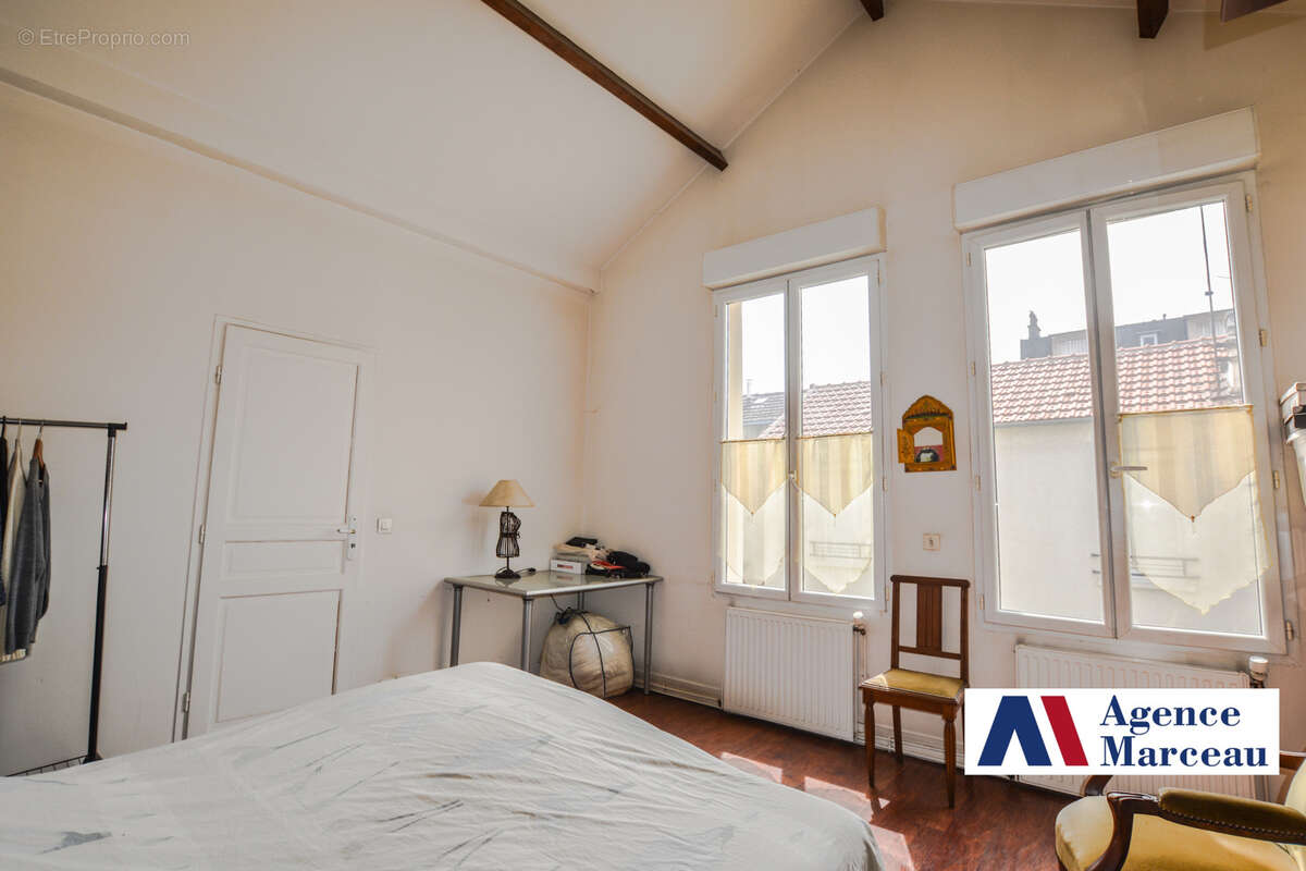 Maison à La Garenne Colombes- Champs Philippe - photo 8