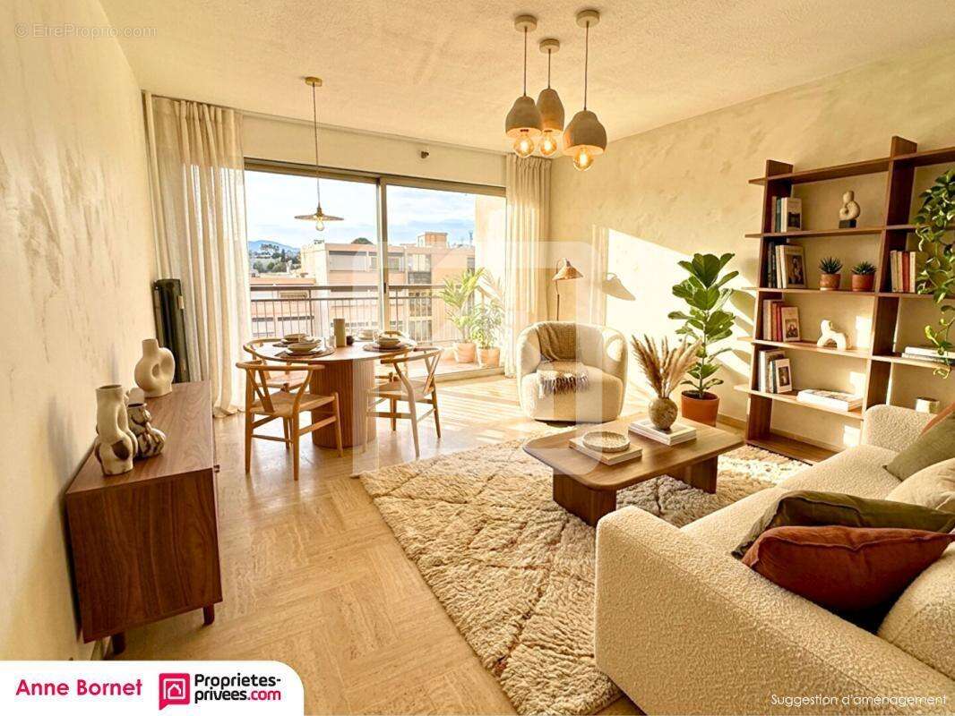 Appartement à LE CANNET