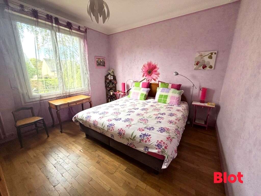 Maison à CHARTRES-DE-BRETAGNE