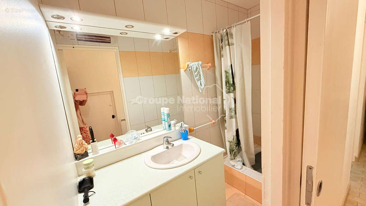 Appartement à AUBIGNAN