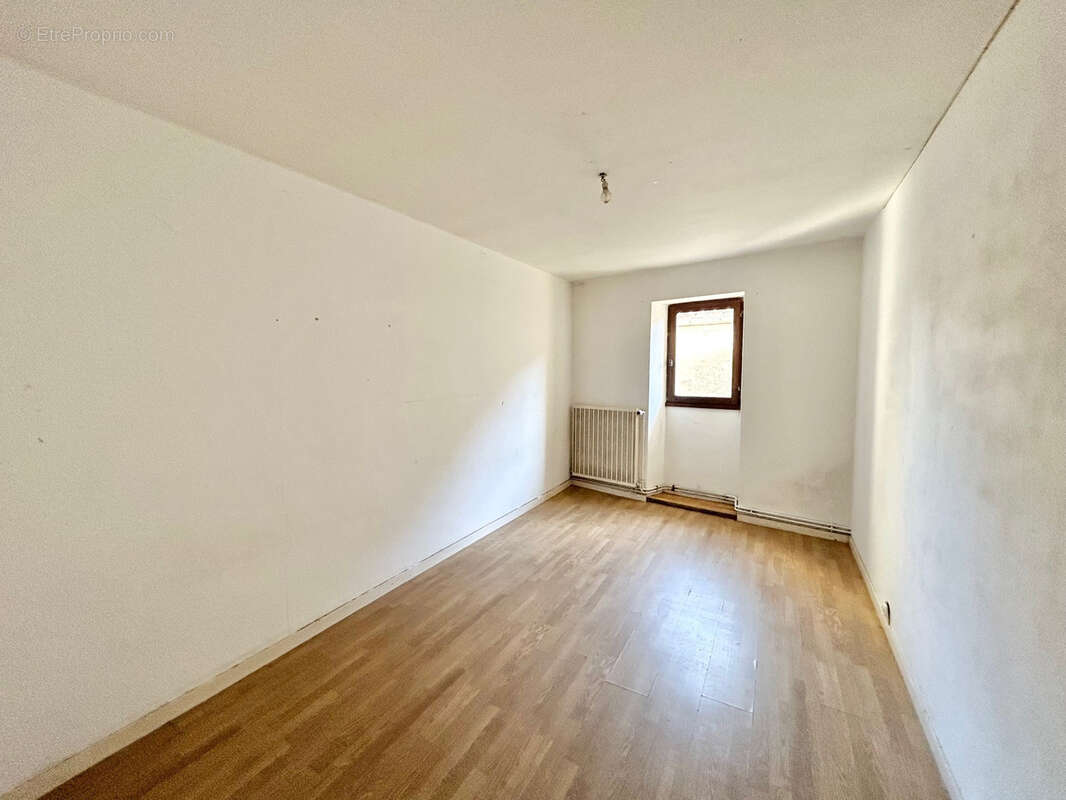 Appartement à SAINT-MACAIRE