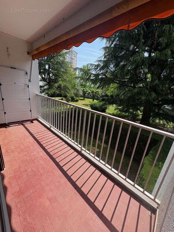 Appartement  87 m²  cave parking - photo 6