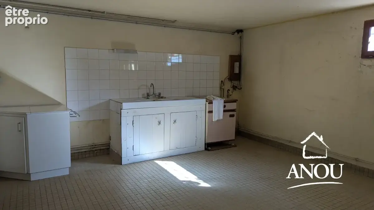 Maison de plain-pied avec sous-sol total et beaux volumes - photo 8