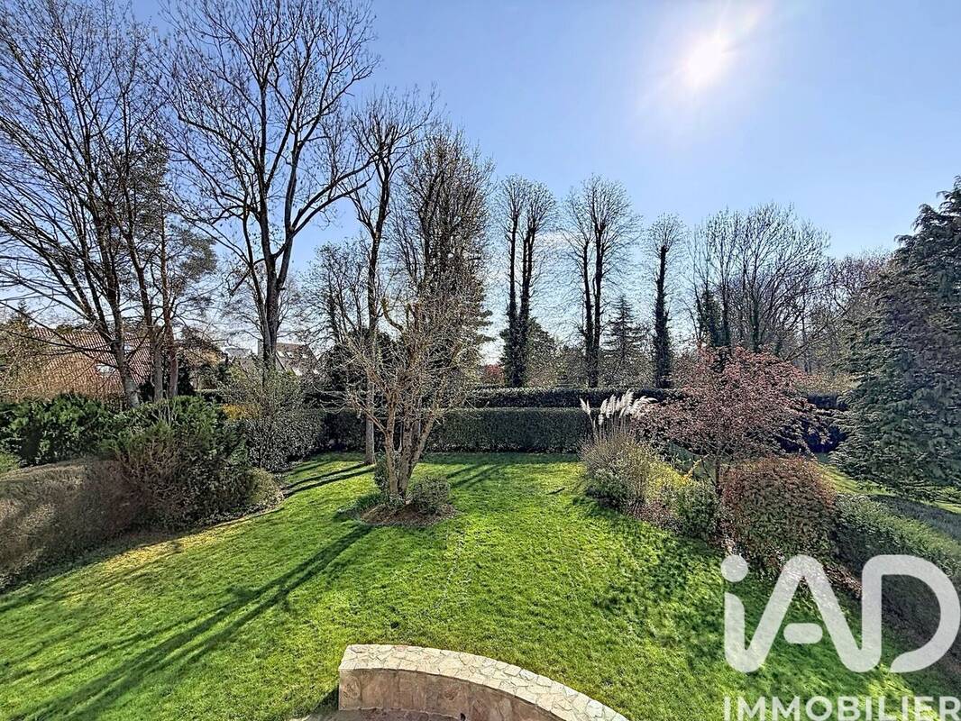 Photo 1 - Maison à LE PLESSIS-TREVISE