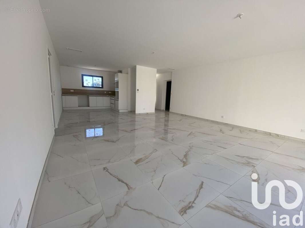 Photo 3 - Maison à GINESTAS