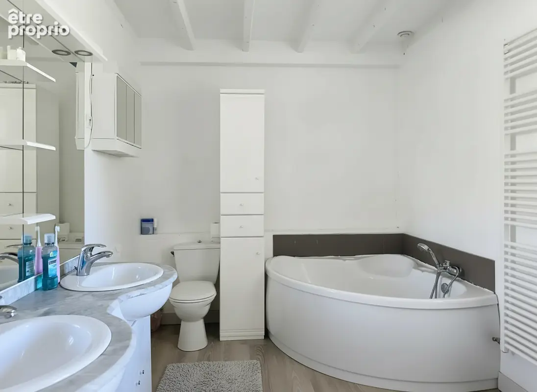 Ensemble immobilier en pierres à EQUEURDREVILLE - 147m² - photo 8
