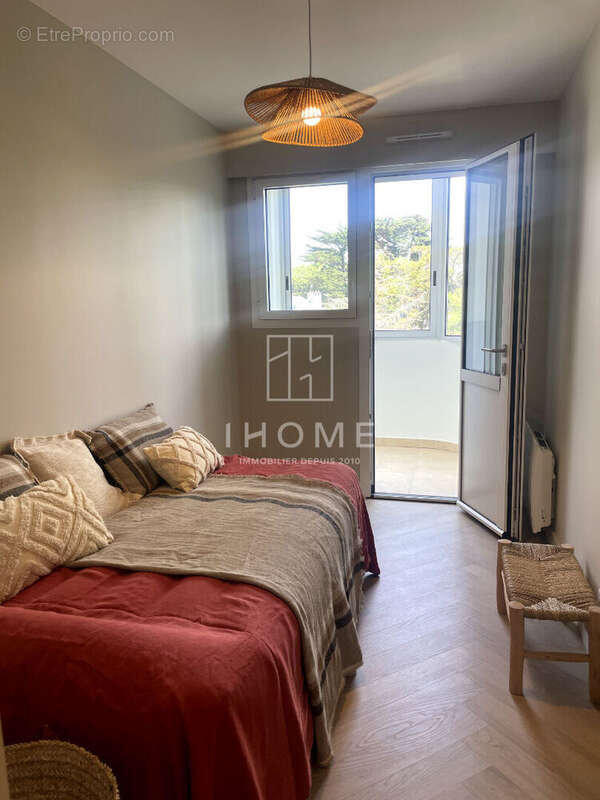 Appartement face mer - parking privé - cave - 5' à pied av de Gaulle. - photo 11
