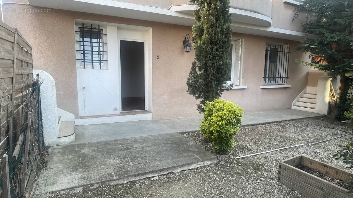 Appartement à MARSEILLE-12E