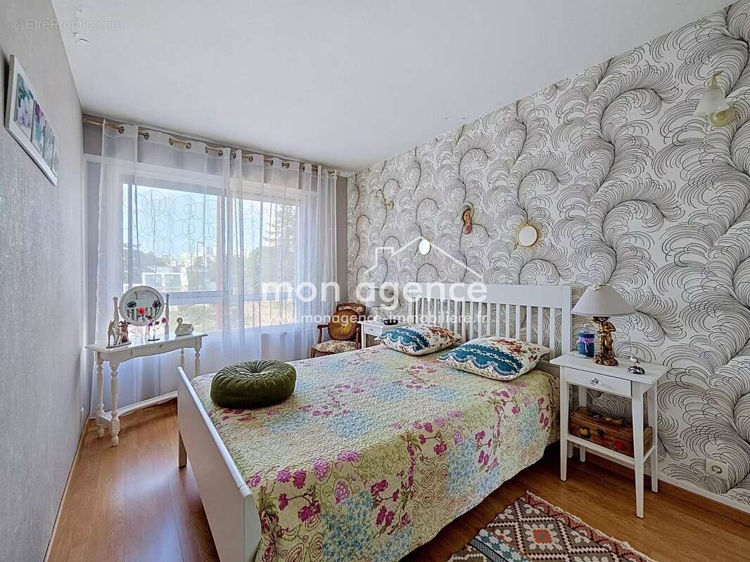 Le Petit-Quevilly (76140) - Appartement familial 96 m² – 3 chambres – Beau potentiel – Balcon, Parking privé et cave. - photo 11