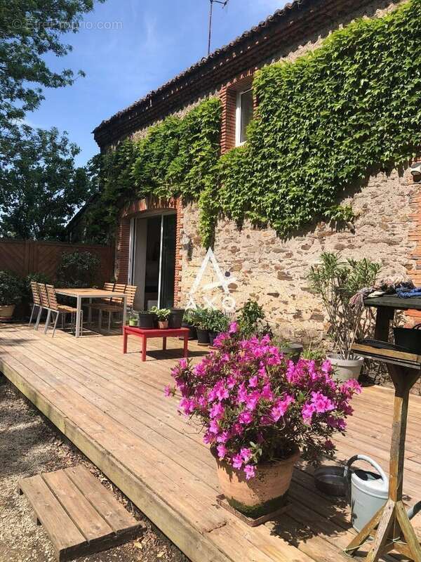 Maison à LE LANDREAU
