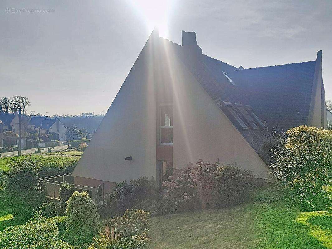 Maison, 29370 Elliant 7 pièce(s)  DPE D - photo 4