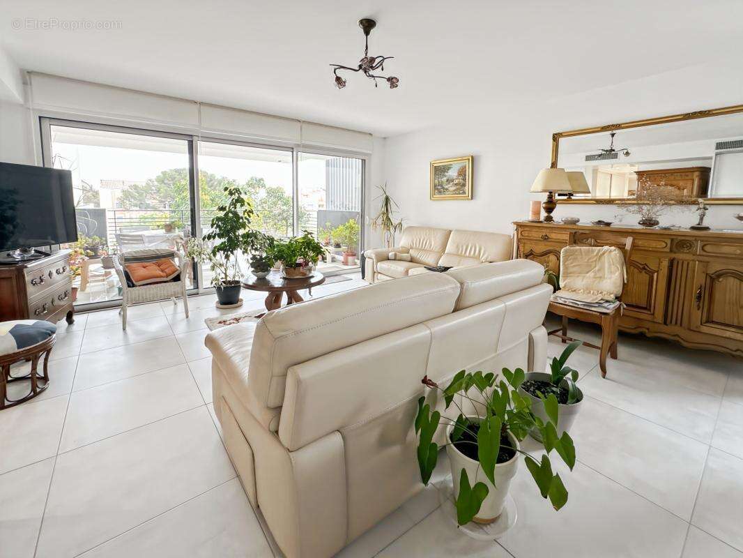 Appartement à SAINT-RAPHAEL