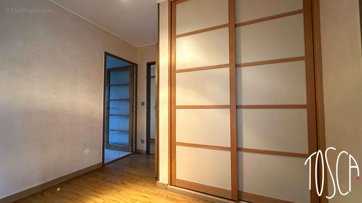 Appartement à THIAIS