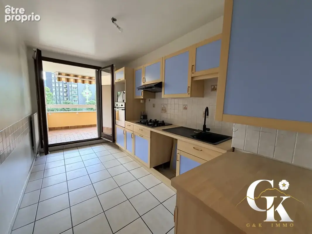 Appartement 4 pièces 85 m² à vendre à Echirolles (38130) - photo 8