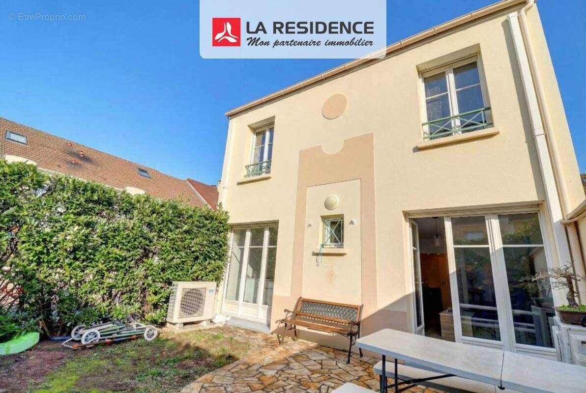 Maison à POISSY
