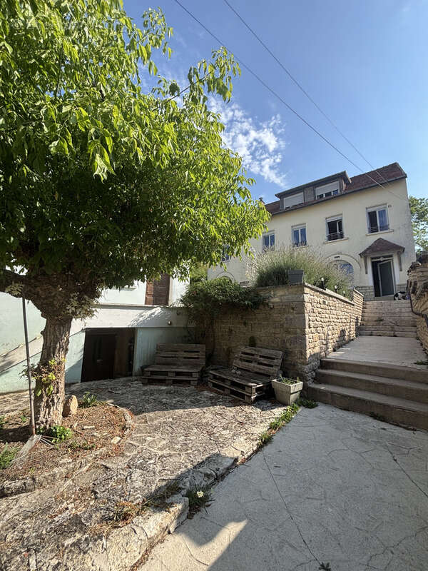 Maison familiale  de 250 m2 au centre du vignoble bourguignon a 10 min de chatillon sur seine (21) - photo 27