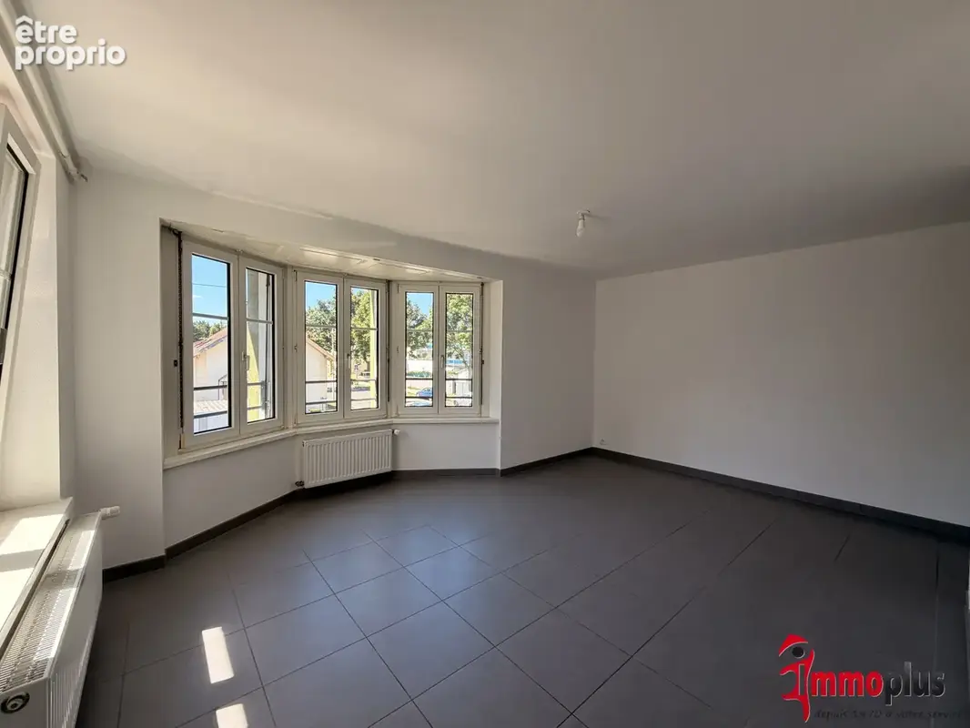 Bel appartement de 82 m2 plein de cachet au cœur de Rixheim - Grande terrasse - photo 9