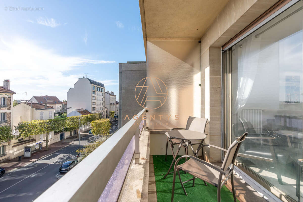 Appartement à NOGENT-SUR-MARNE