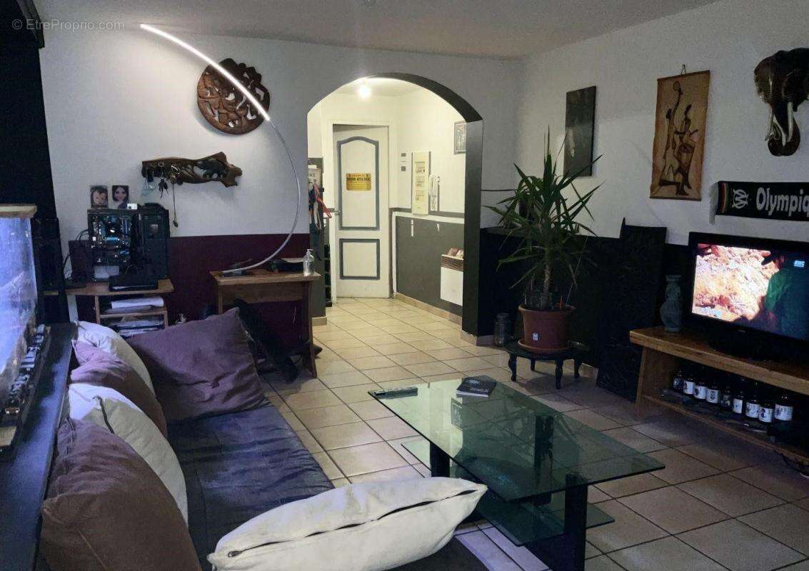 Appartement à SALLELES-D'AUDE