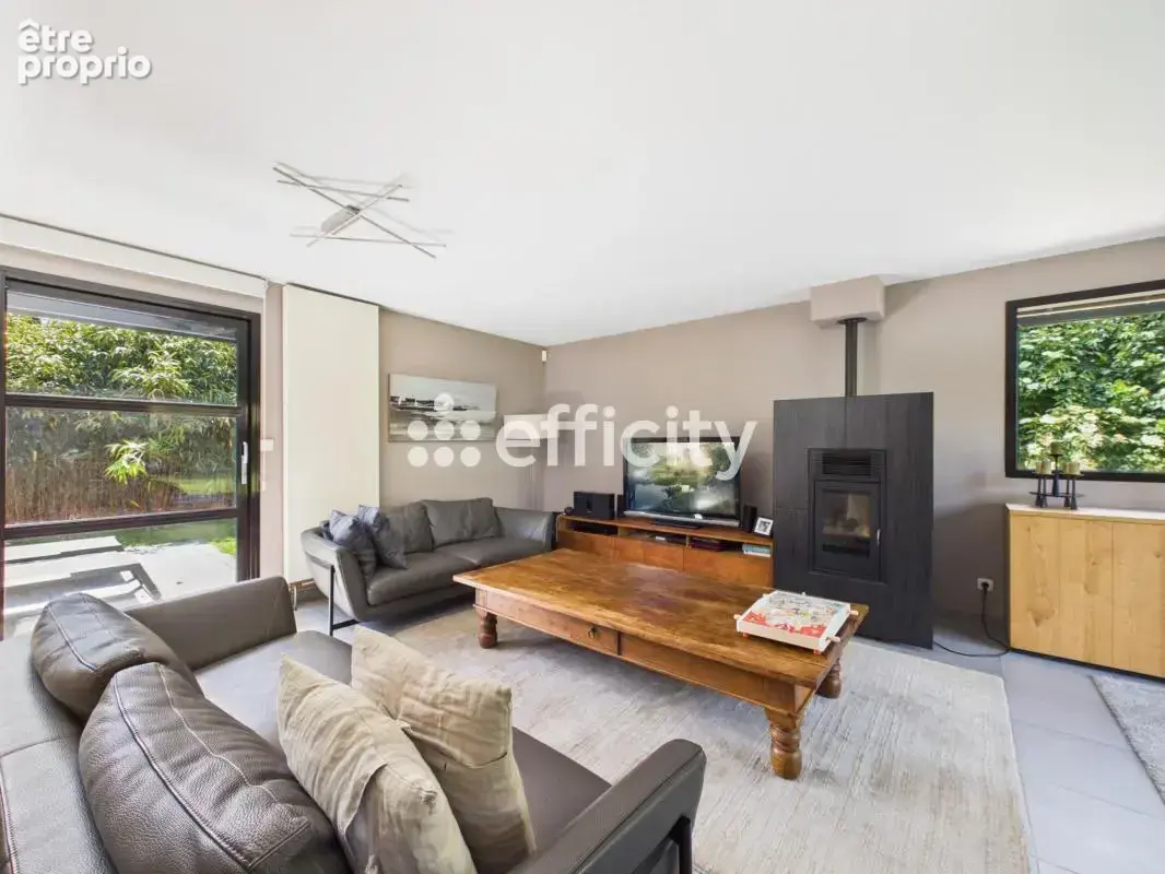 Maison 220 m² à Lesquin  - photo 4