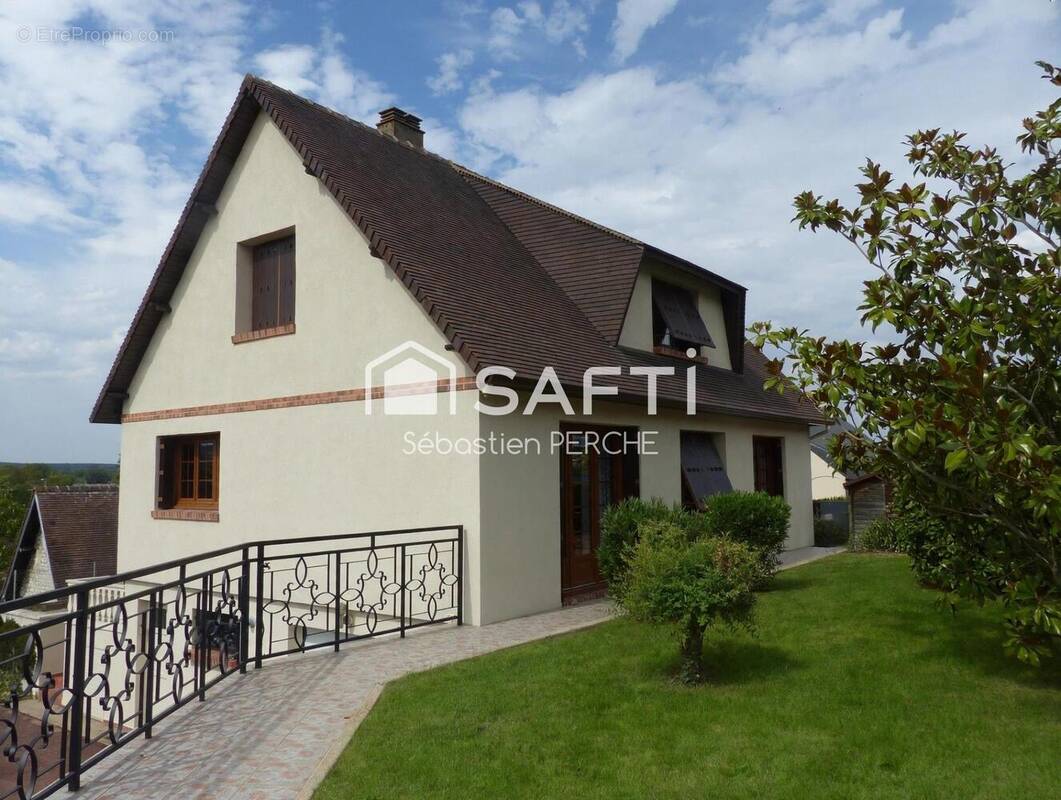 Photo 1 - Maison à TOURVILLE-LA-RIVIERE