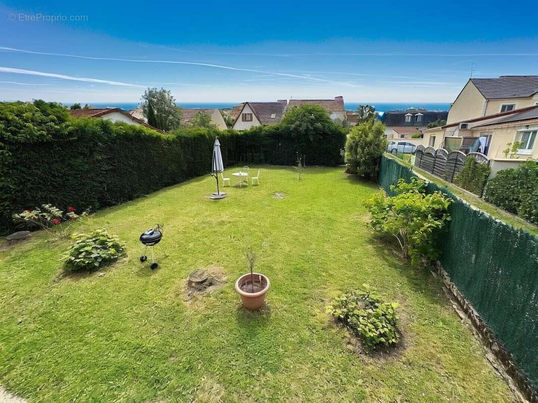 Maison à RIS-ORANGIS