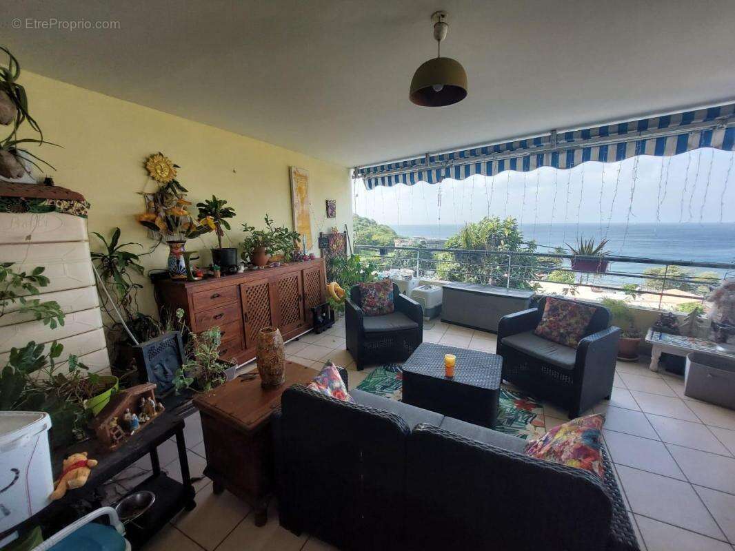 Appartement T4 vue mer au 1er étage à SCHOELCHER (97233) - photo 5