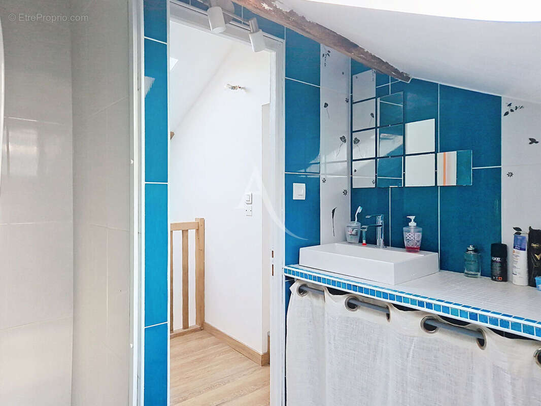 Maison à DOUE-LA-FONTAINE