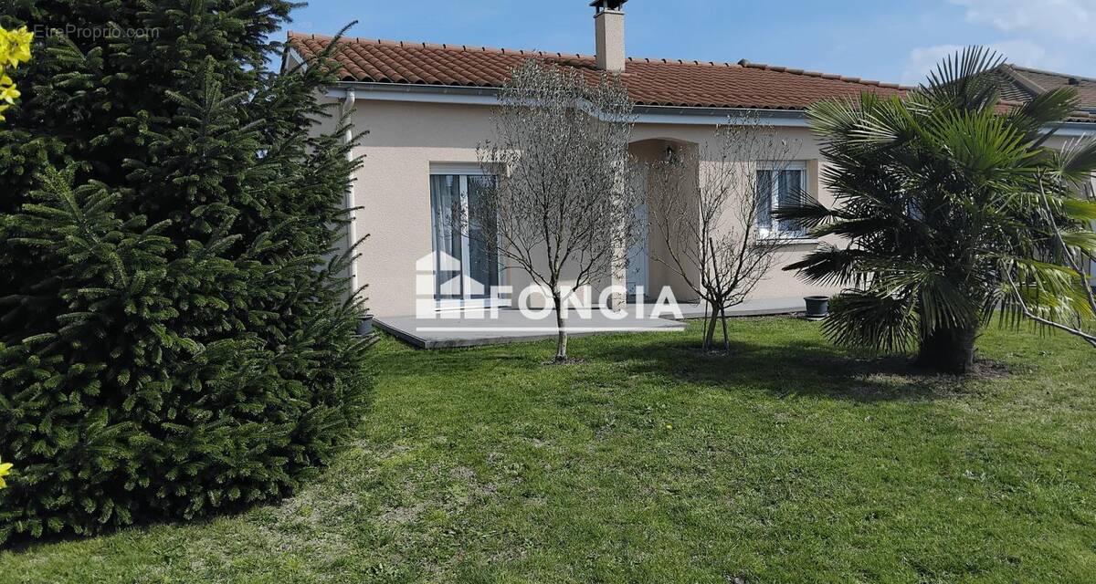 Maison à BALBIGNY