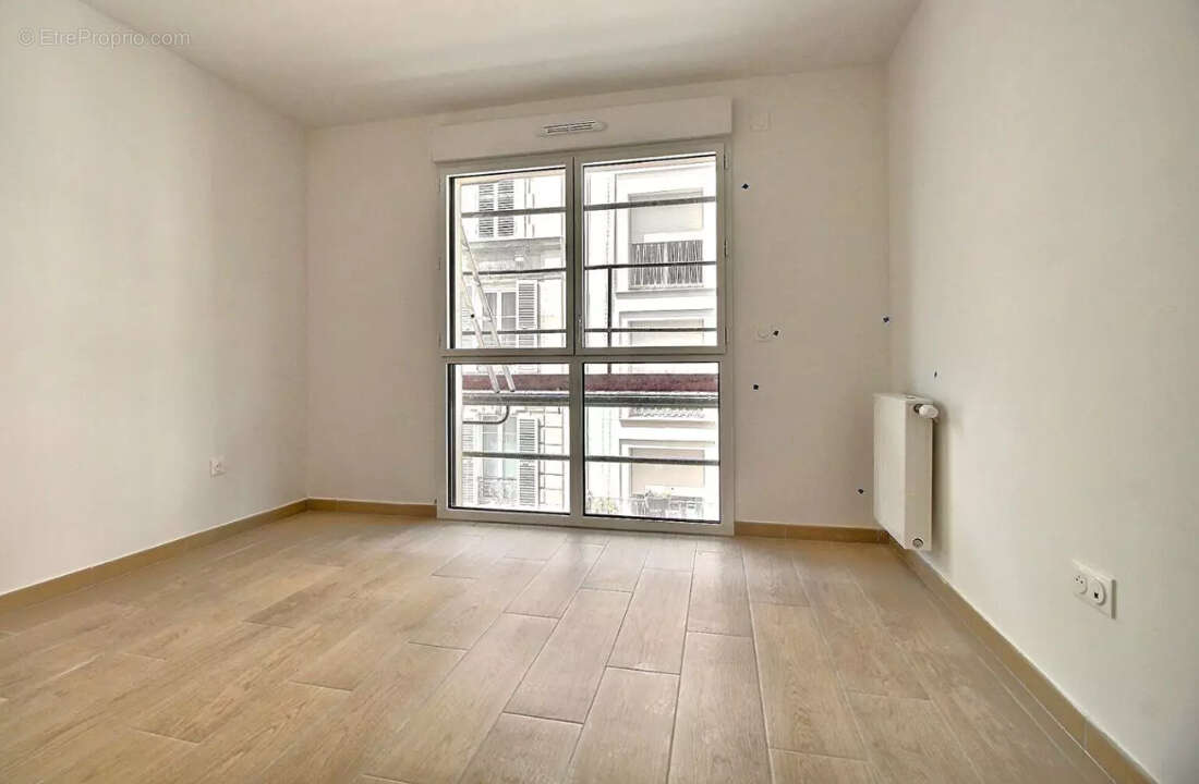 Appartement à CLICHY