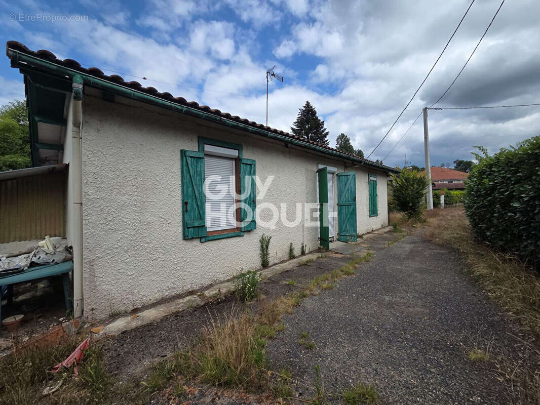 Maison à RION-DES-LANDES